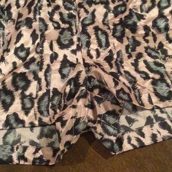 Sassy romper - Picture 7 of 7